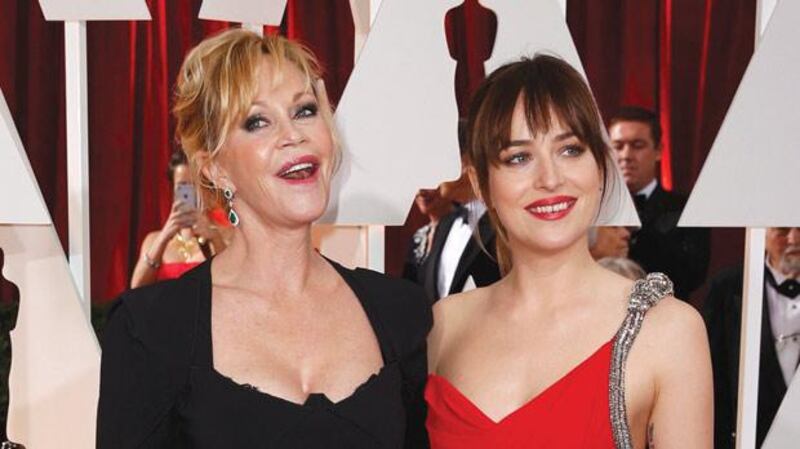 Dakota Johnson, sexy protagonista di 50 Sfumature 22