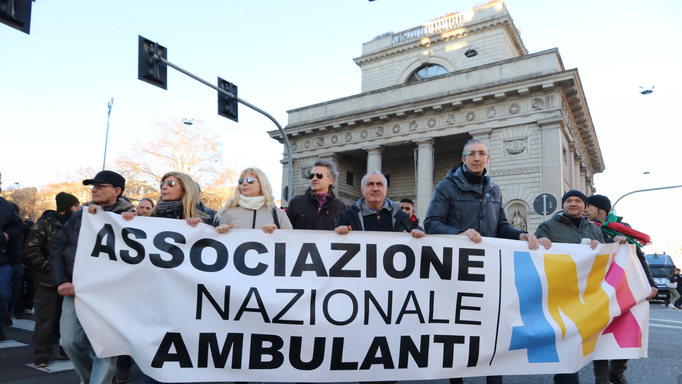 Smog, una scatola nera per far circolare anche i vecchi furgoni