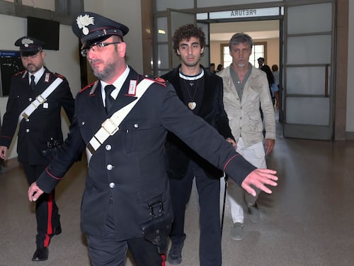 Per i figli si fa di tutto (e di più). Ma non basta