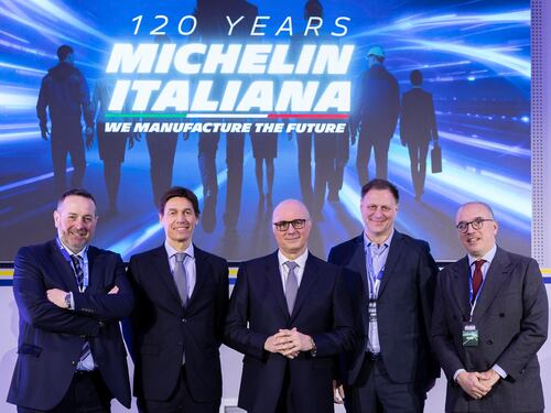 “Il futuro non si aspetta, si guida”. Michelin festeggia i 120 anni in Italia