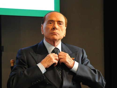 Berlusconi: "Con noi stop sbarchi Con sinistra più arrivi"