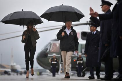 Melania e Donald Trump verso Houston 1