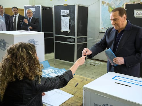 Roma, Silvio Berlusconi vota al seggio
