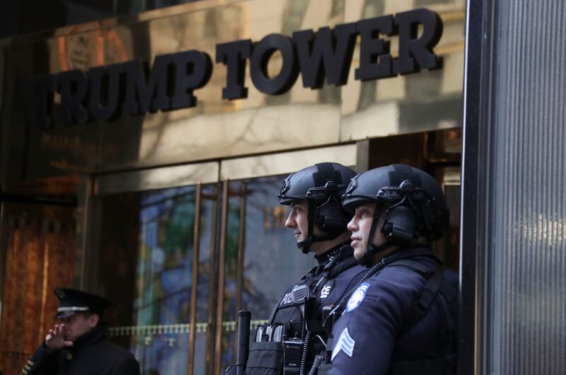 Vip e radical chic contro Trump 6