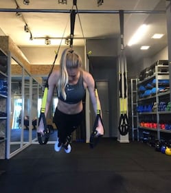 Bar Refaeli, gravidanza al sole 18