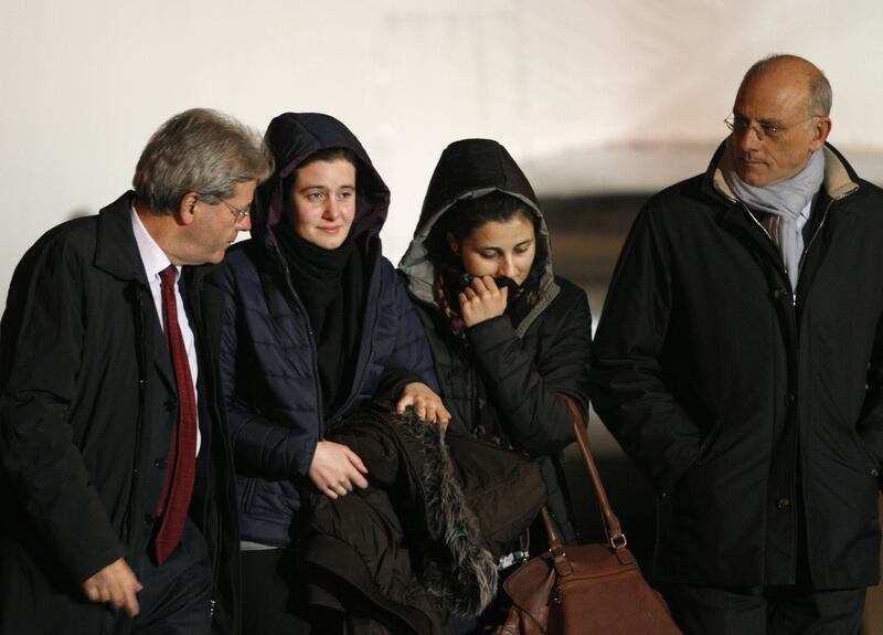 Greta e Vanessa sono in Italia: l'arrivo a Ciampino 13