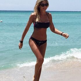 Maddalena Corvaglia, il bikini più esplosivo del Salento 11