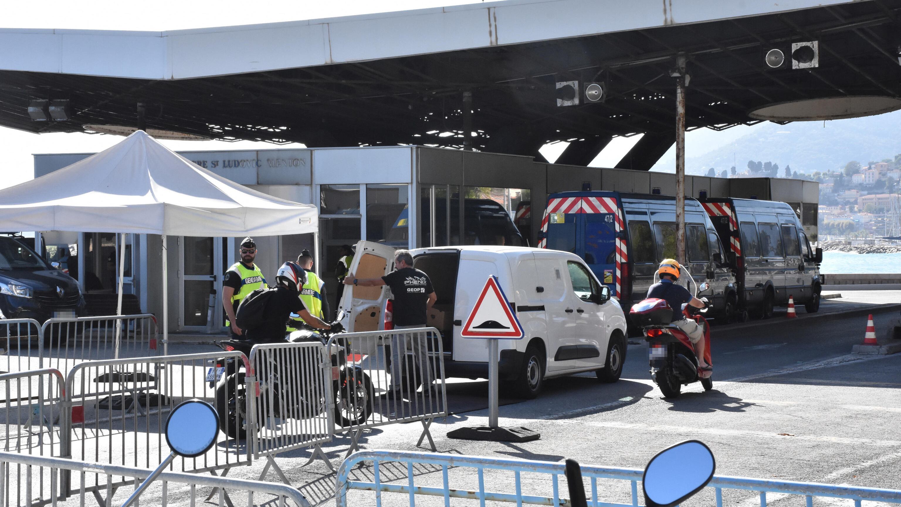 Respingimenti dei migranti, la Corte Ue bacchetta la Francia
