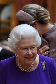 Regina Elisabetta II, gli impegni istituzionali: foto 7