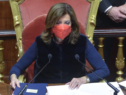 La perfida strategia della delegittimazione