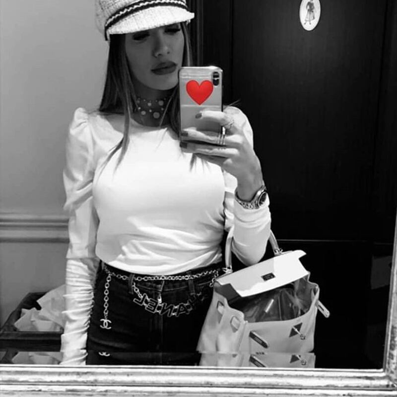 Jenny Darone si prende la scena su Instagram 2