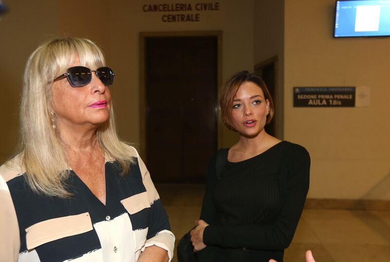 Silvia Provvedi, l'amore con Fabrizio Corona 19