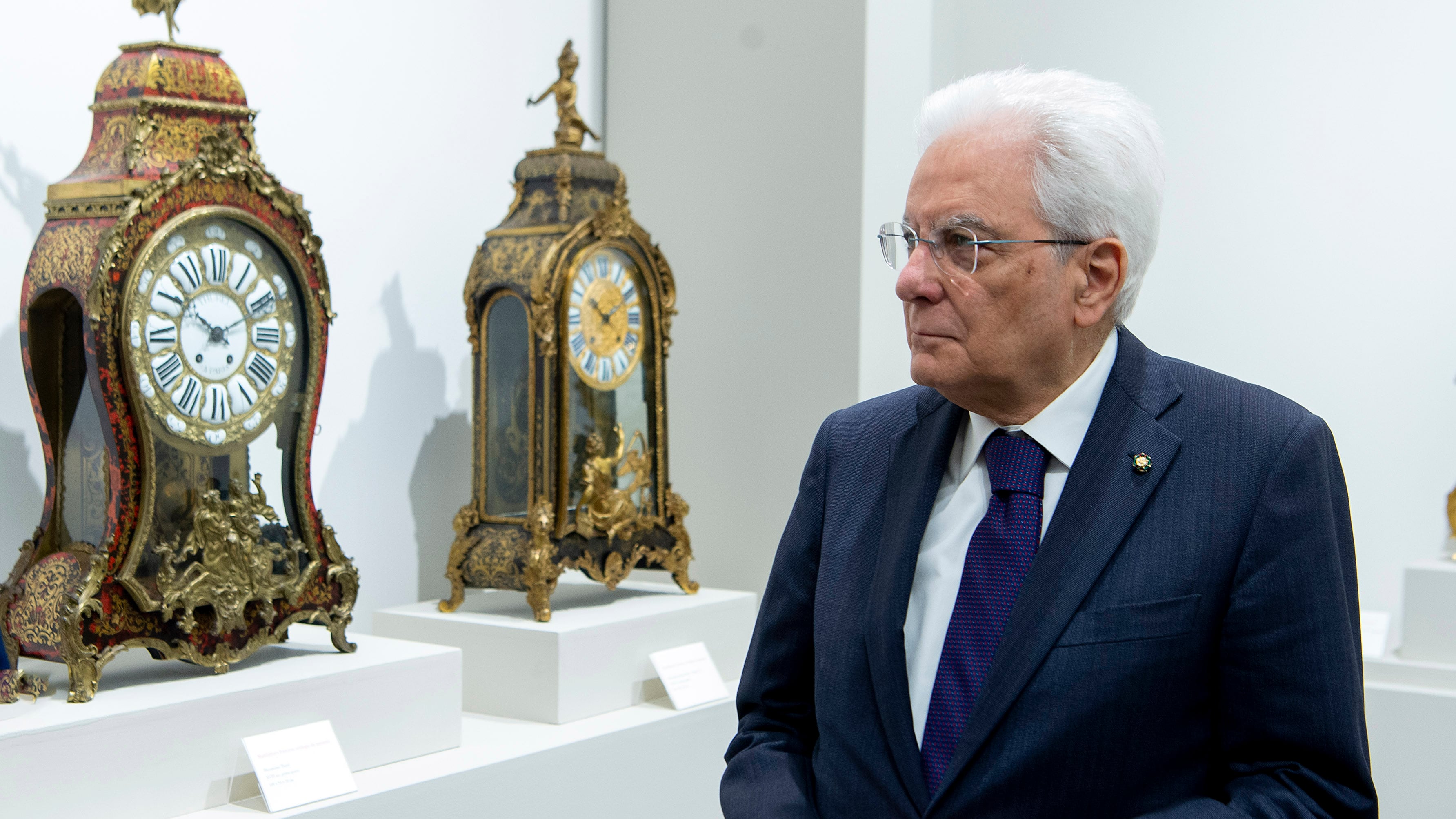 Mattarella si arrende