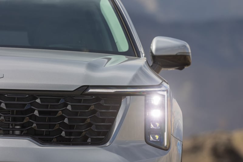 Kia Sorento 2024: guarda tutte le foto 8