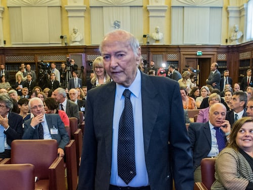 Piero Angela dopo l’incidente: "Ho un po’ di problemi, spero di recuperare a breve"