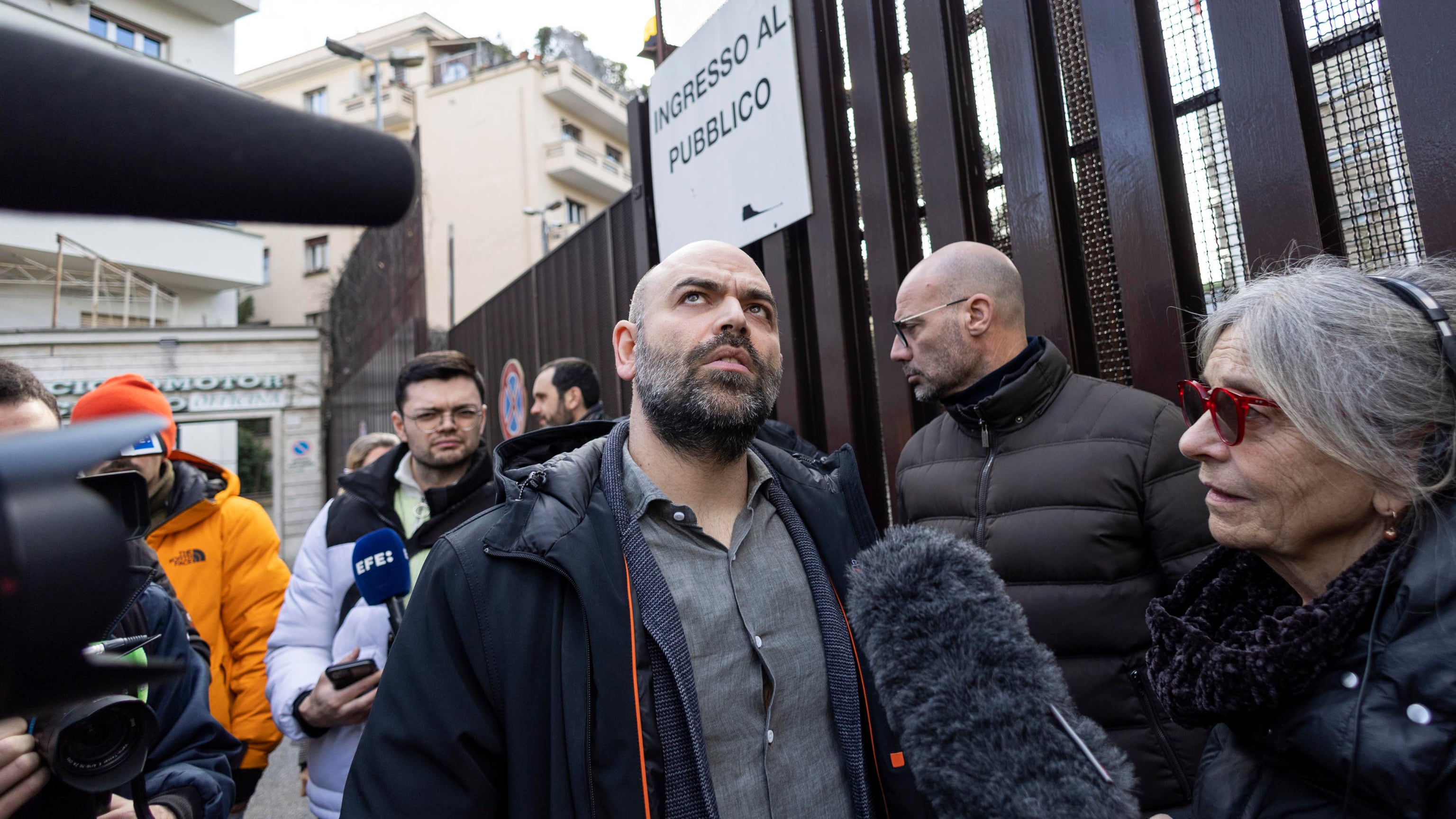 "Altro insulto? Altra querela". Matteo Salvini porta di nuovo Saviano in tribunale