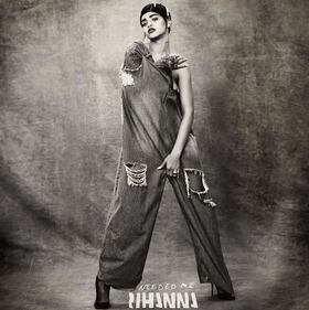 Rihanna nuda per un video, foto 5