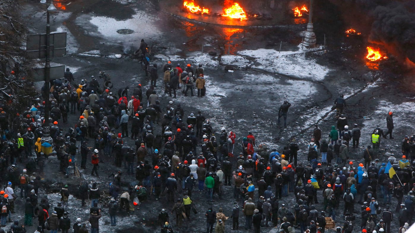 Prove di pacificazione a Kiev? Il premier Azarov si dimette