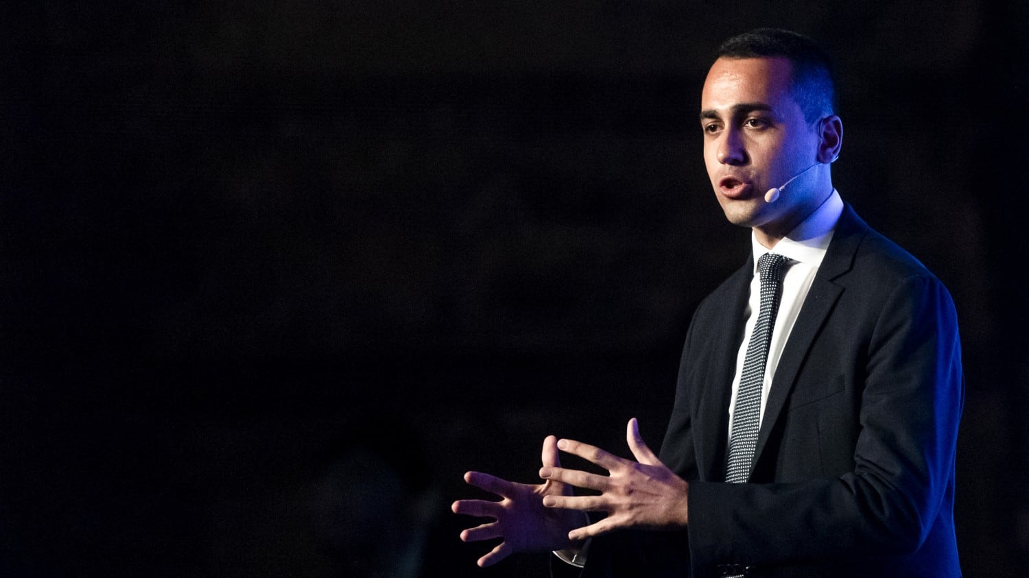 Lo strappo di Di Maio sulla legittima difesa: "Legge che non entusiasma"