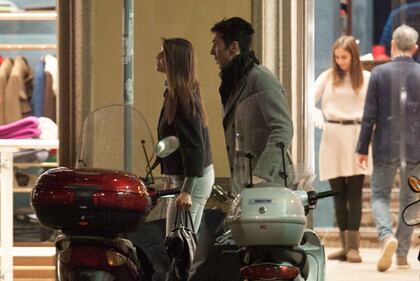 Buffon e la D'Amico fanno shopping in via Montenapoleone 5