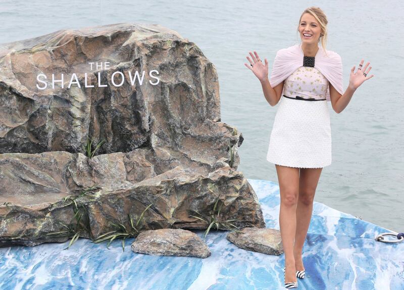 Blake Lively, pancione su red carpet 30