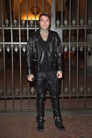 Fedez e Chiara Ferragni, baci su Instagram 35