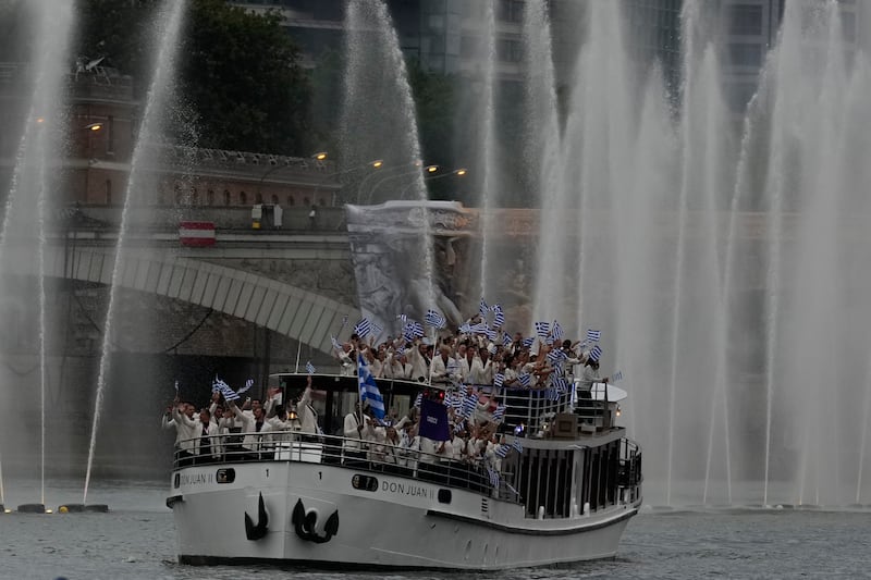 Parigi 2024, le immagini più belle della cerimonia d'apertura 3