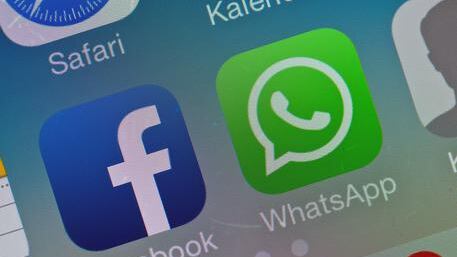 WhatsApp vietato agli under 16