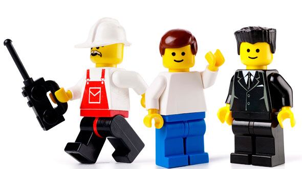Roma, sgominata la baby gang che rubava i Lego