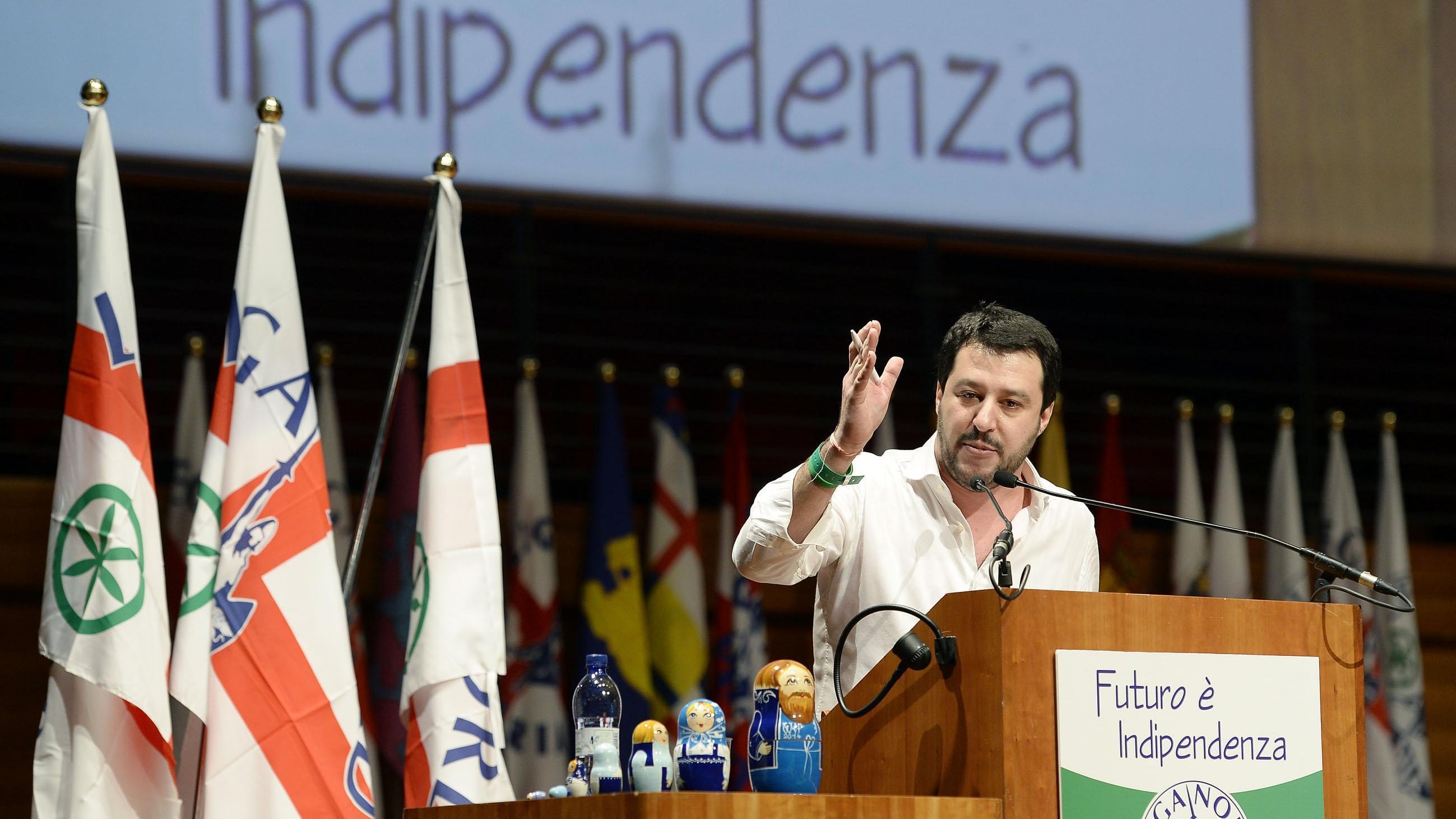 Giustizia farsa sulla Lega Nord Ora è considerata banda armata