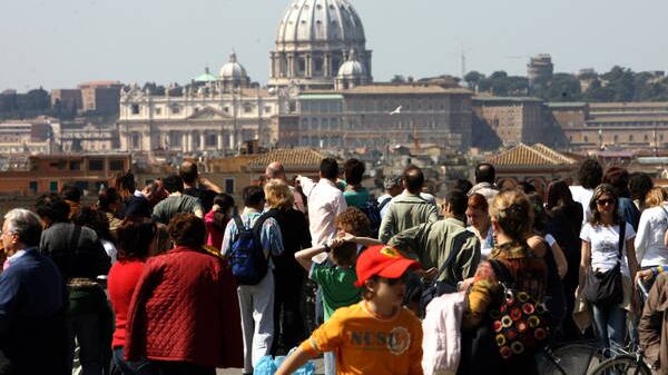 Da Tokyo avvertono: "Turisti a Roma, occhio a furti e truffe"