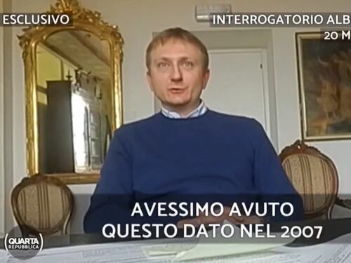“Il muretto non l’ho rotto io. Se l’impronta 33…”. I video di Stasi durante la testimonianza a Napoleone