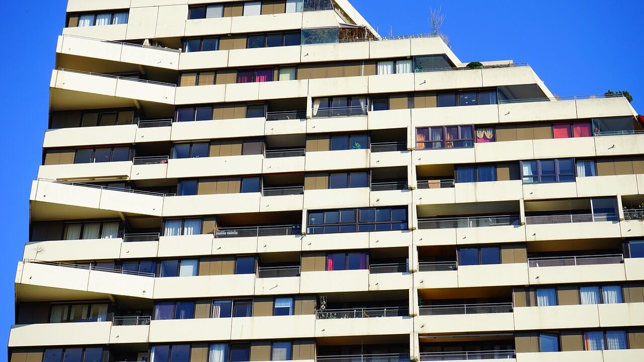 Cosa deve fare l’amministratore se nel condominio c’è l’amianto