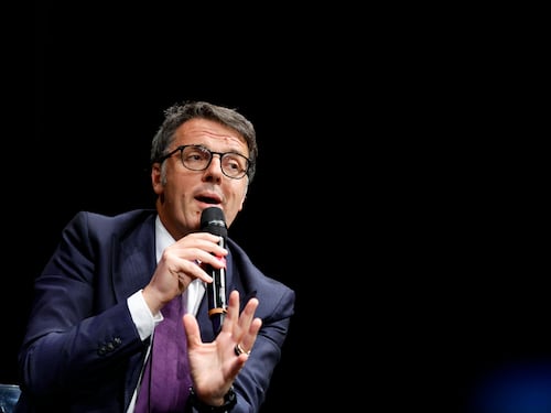 "Quando succederà...". La bordata di Renzi alla Schlein