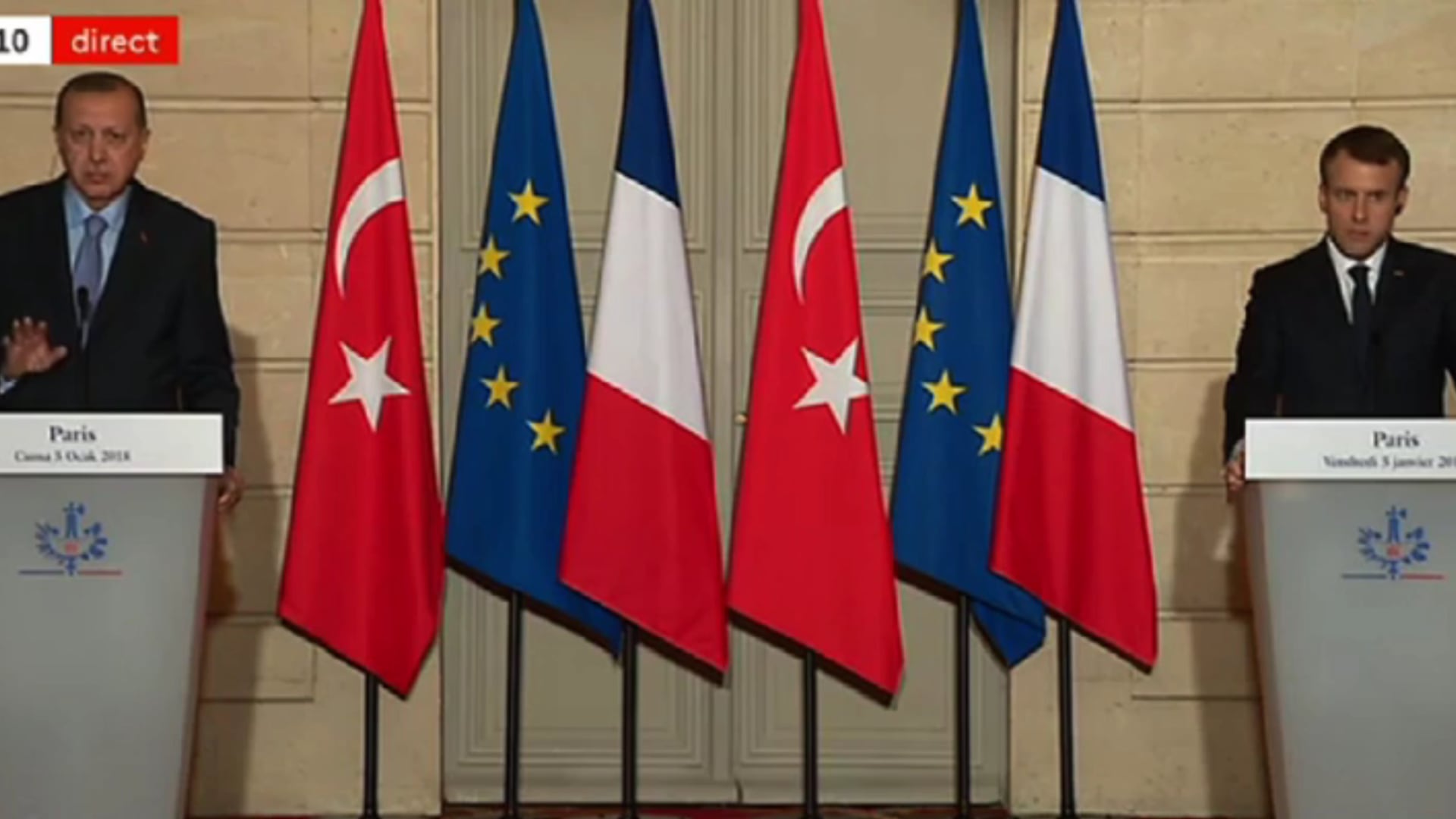 A Parigi tra le polemiche, Erdogan minaccia la stampa francese