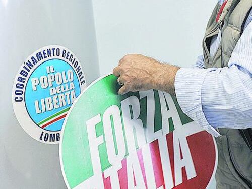 Sondaggi Emg per La7: il centrodestra vola e sorpassa il centrosinistra