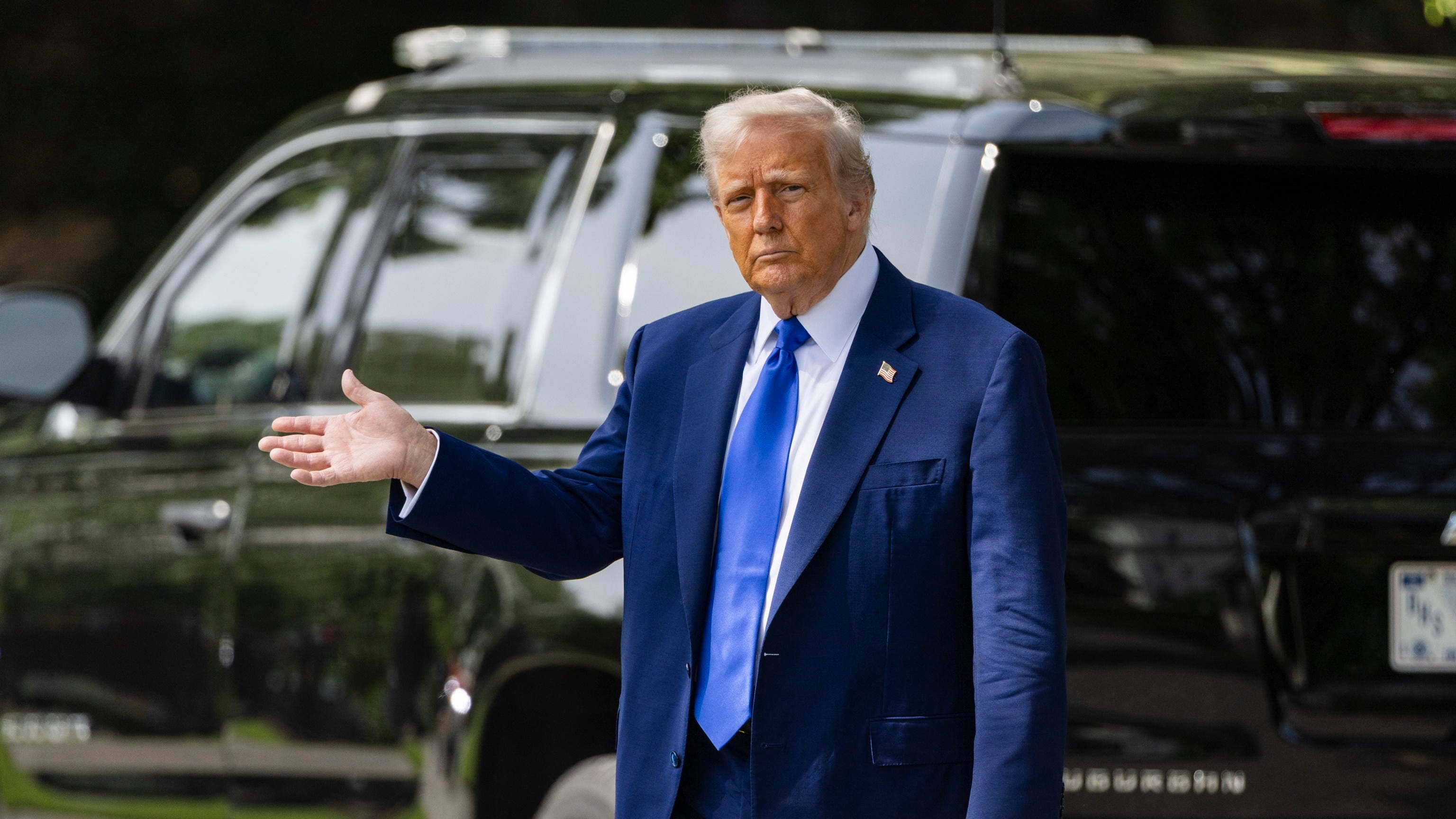 Un viaggio da un trilione di dollari: cosa c'è dietro la missione in Medio Oriente di Trump