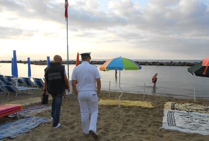 Sanremo, blitz contro i furbetti dell'ombrellone 5
