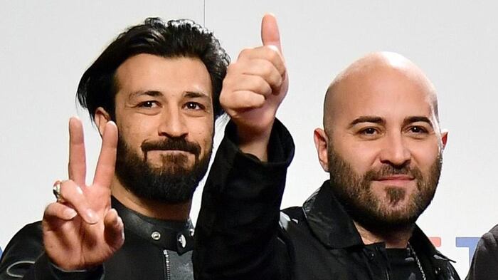 Il chitarrista dei Negramaro: "Dopo il coma dovevo legare il busto alle sedia"