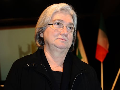 Il Pd scarica le colpe su Pdl e Berlusconi: Bindi: "Ci insultano"