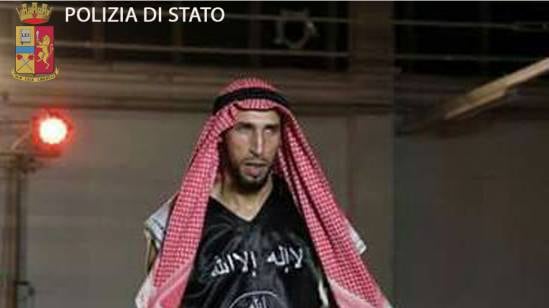 Confermati sei anni al pugile del Califfato"
