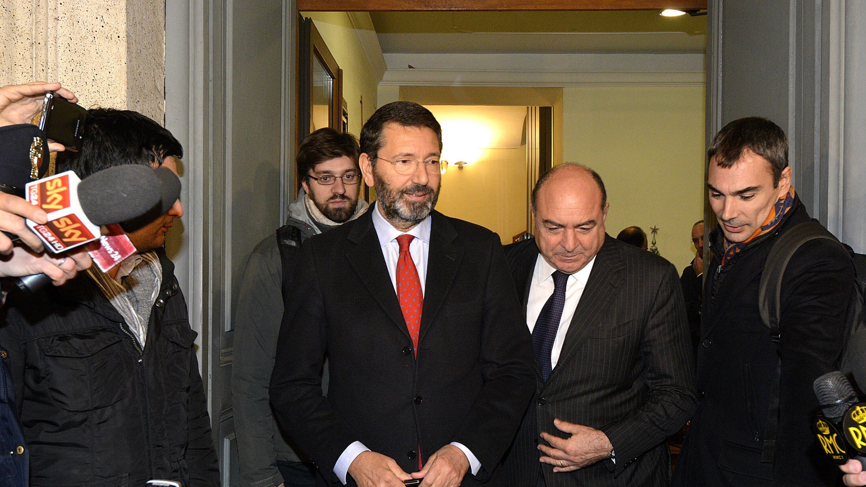 E Marino scrisse ai pm: dovete lasciare stare gli abusivi delle case
