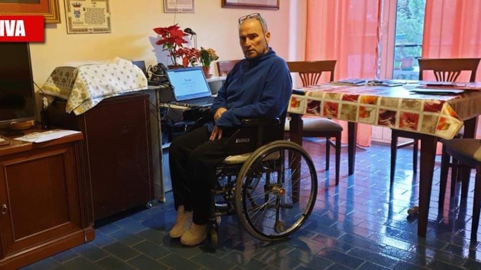 "Non posso uscire". Il disabile intrappolato in casa: "Io, dimenticato dalla Raggi"