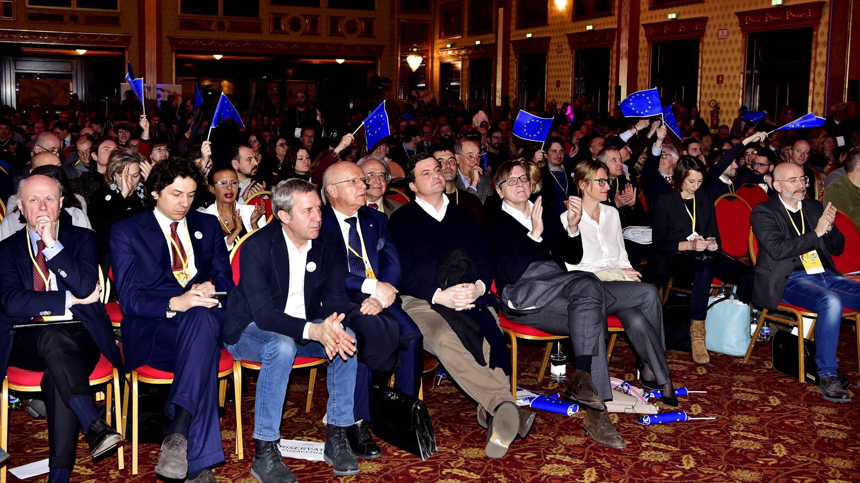 E la volpe dc Tabacci si prende +Europa. Bonino gabbata dalle truppe cammellate