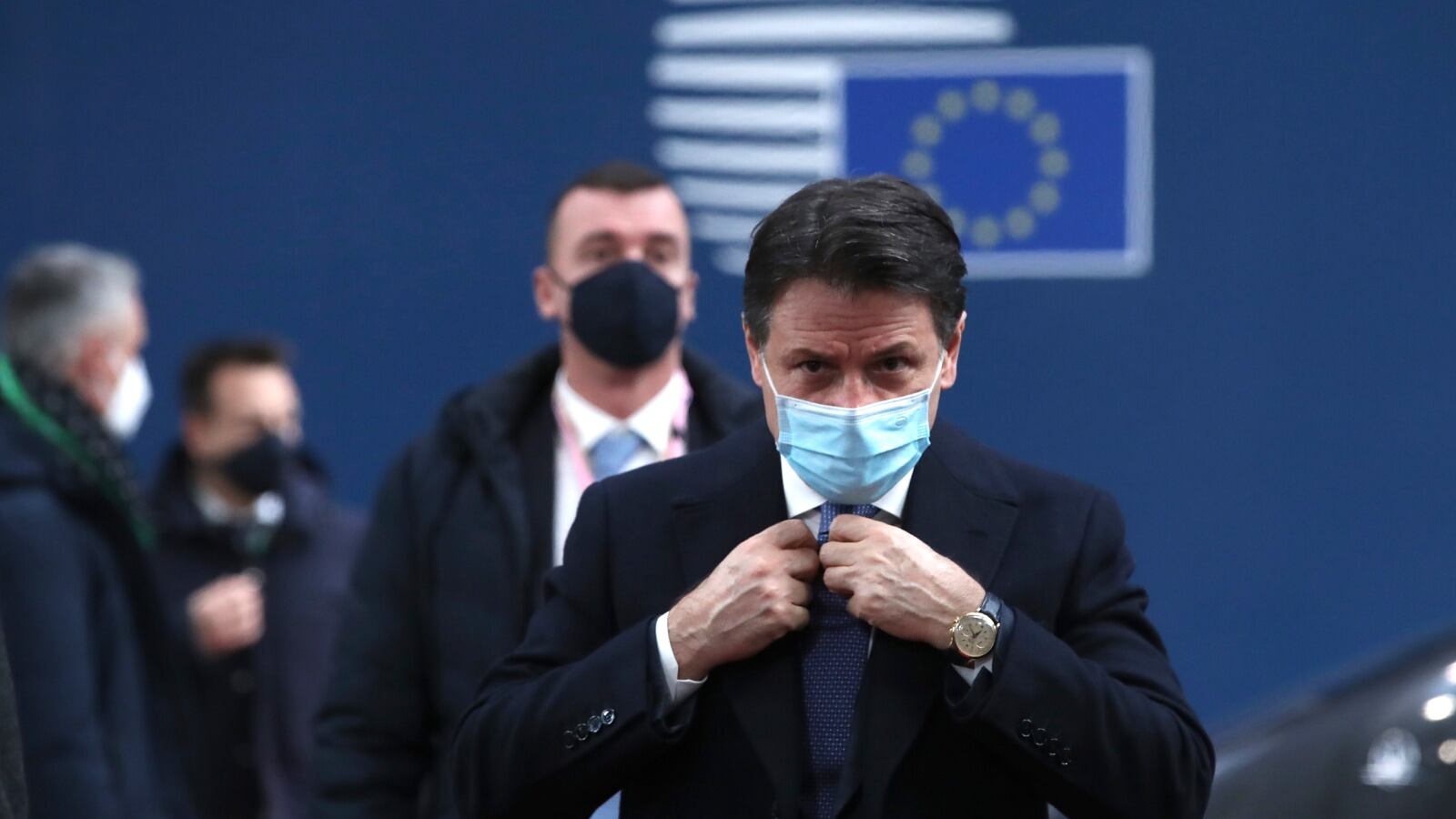 I disastri di Conte sui vaccini. Perché adesso siamo nei guai
