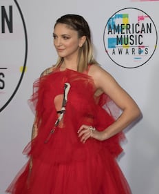 Ama 2017, i look più sexy 3