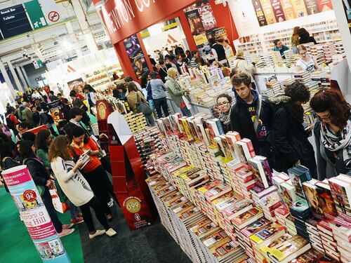 L'Arabia Saudita non ha "diritto" di essere ospite del Salone del Libro