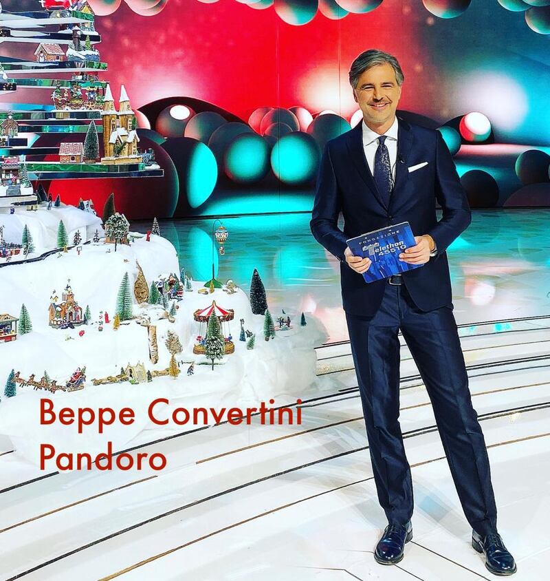 Panettone o Pandoro ecco la scelta dei vip 5