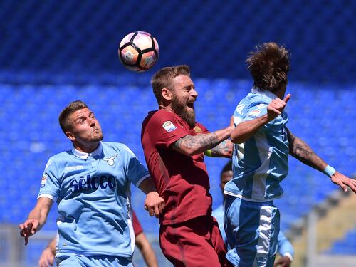 Roma-Lazio, sfida da vertigini. Mai un derby così d'alta quota