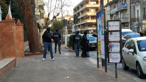 Salerno, arrestato un algerino collegato agli attacchi di Parigi Bruxelles 6